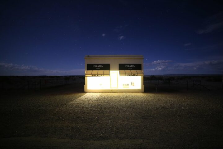 Prada Marfa. Due parole, un’icona.