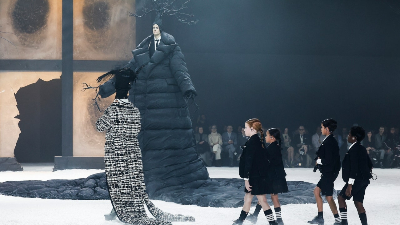 Thom Brown performance fw24